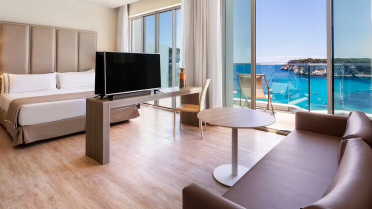 The Level Cala Galdana Suite 